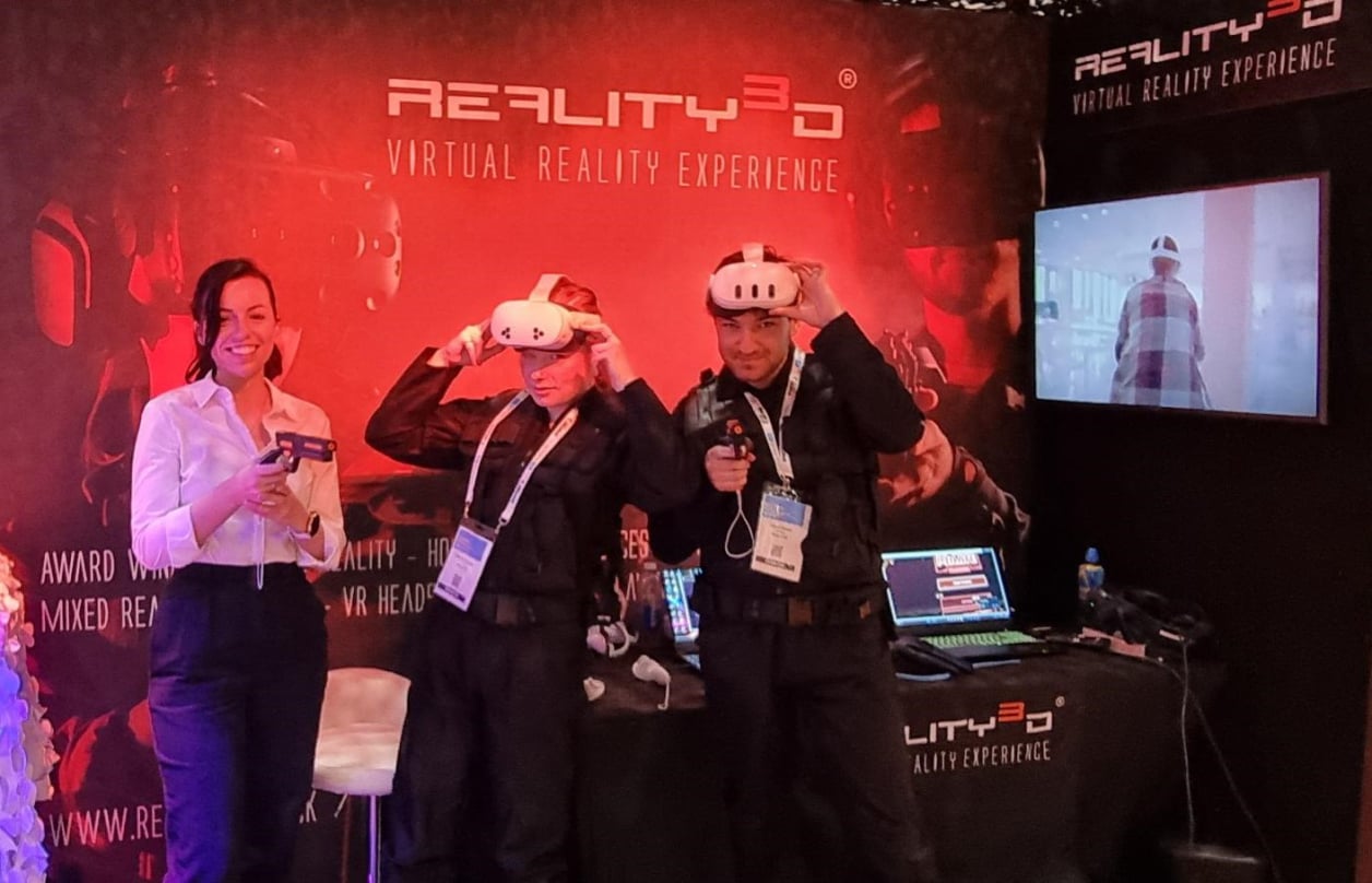 Reality 3D two player VR set up
